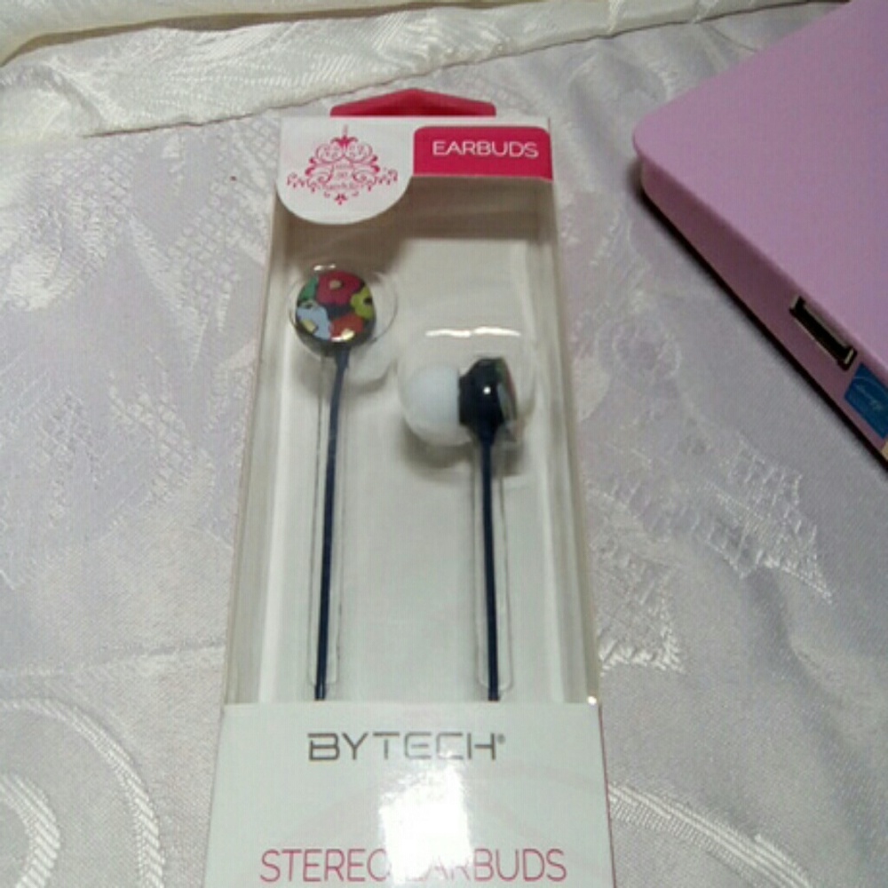 Earphones
